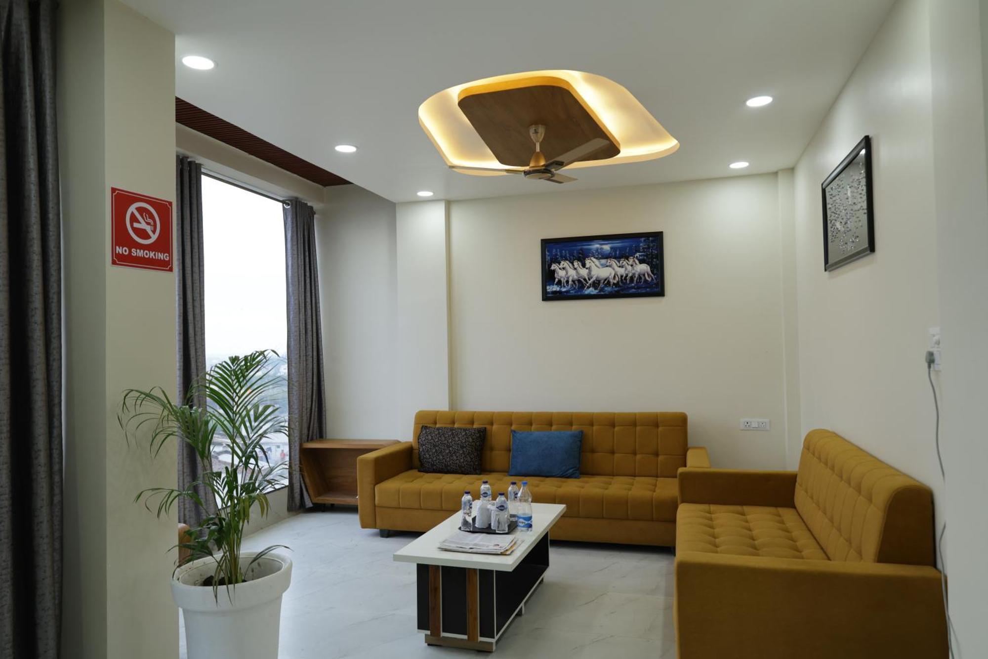 Hotel The Prime Land Hoshangabad エクステリア 写真