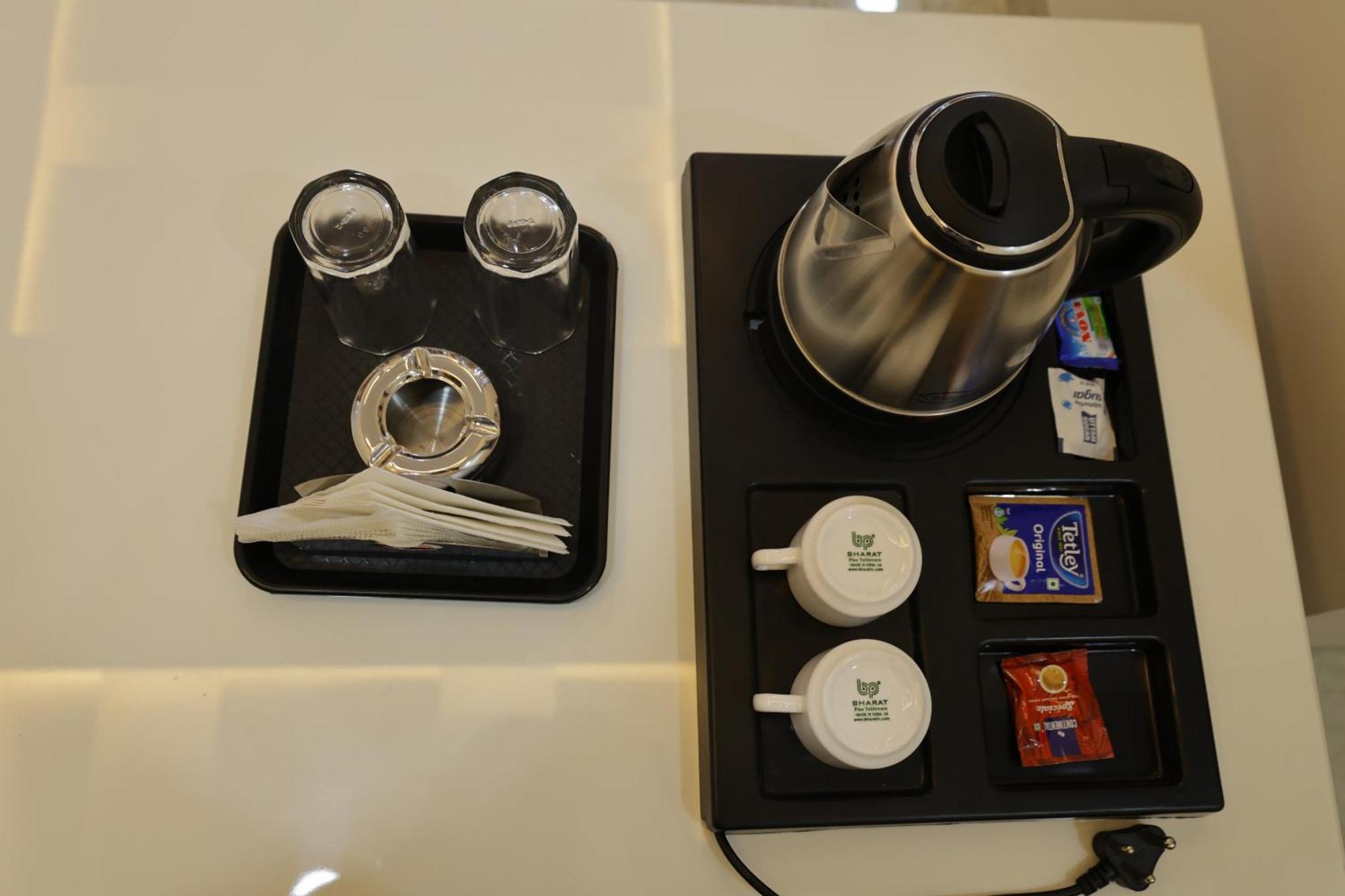 Hotel The Prime Land Hoshangabad エクステリア 写真